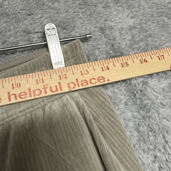 Lululemon Pants Size 4 Beige  Scuba Mid Rise Wide Leg Velvet Corduroy Athleisure - Picture 11 of 13